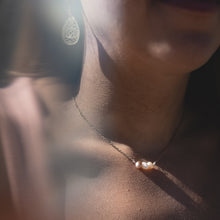 Load image into Gallery viewer, Pearl Bar Necklace