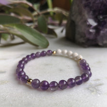 Load image into Gallery viewer, Amethyst Essential Oil Diffuser Bracelet
