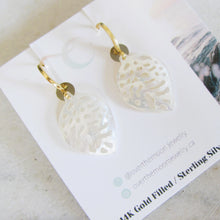 Load image into Gallery viewer, Mother Of Pearl Leaf Earrings