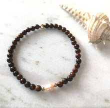 Load image into Gallery viewer, Sandalwood &amp; Pearl Anklet